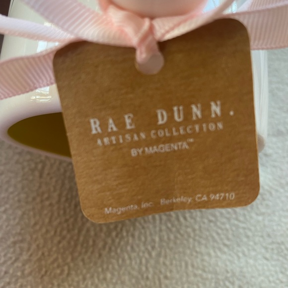 **SOLD***🚨Rae Dunn ❄️👸🏻”Beauty”Disney Mug, Double Sided Elsa,❄️👸🏻 - Picture 6 of 10